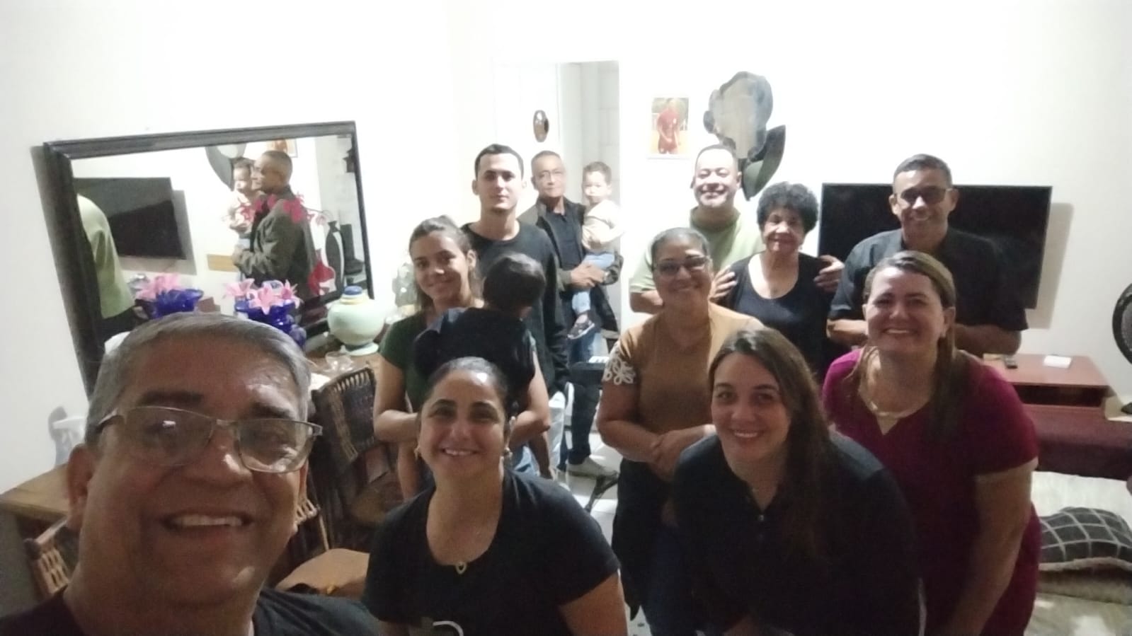 Célula reunida em comunhão