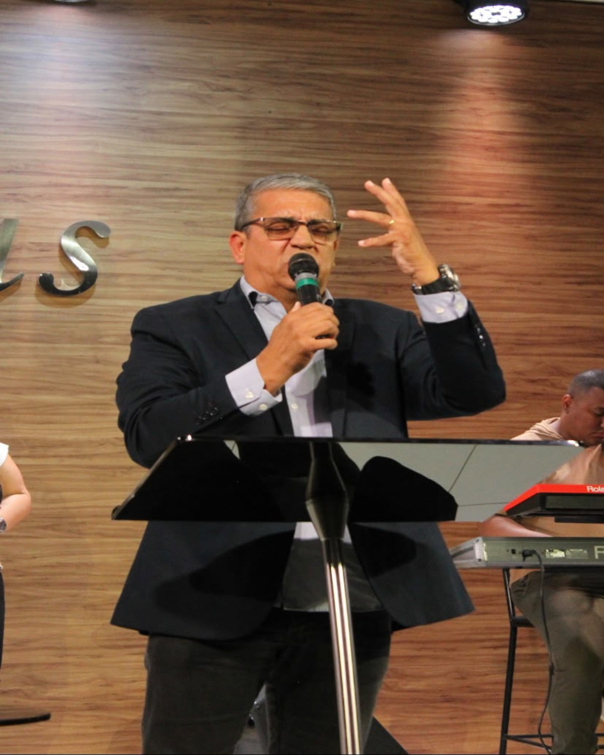 Pastor Jorge Farias